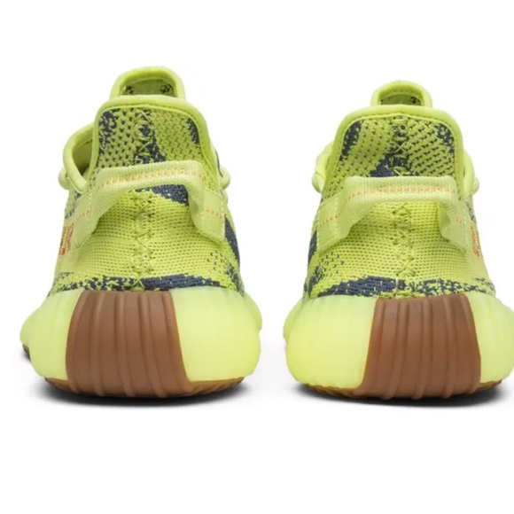 Yeezy Boost 350 V2 'Semi Frozen Yellow
size 6 men - Picture 5 of 7